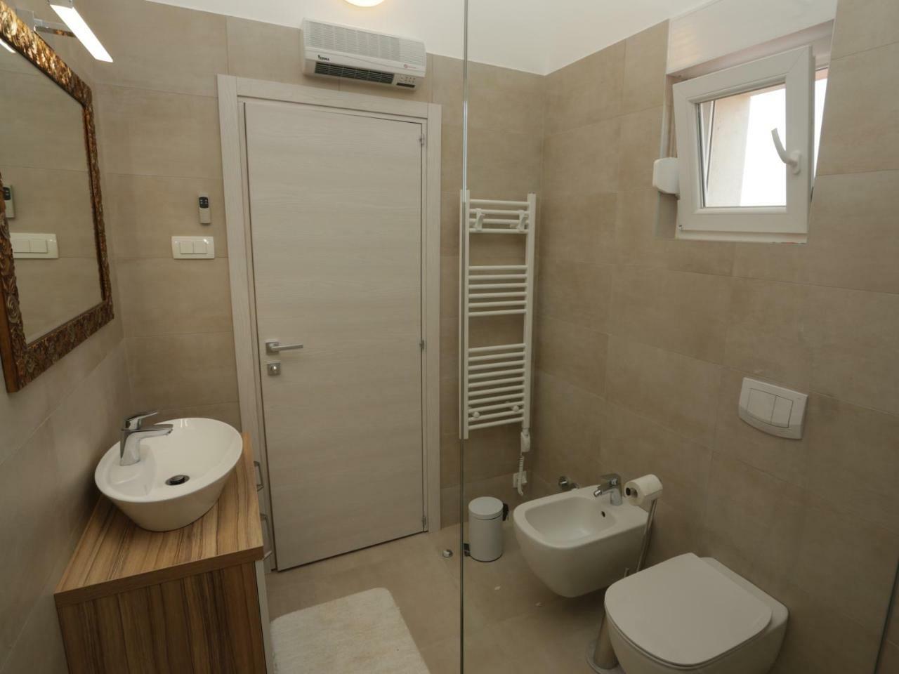 Luxury Villa Lidija Brzac Exterior photo